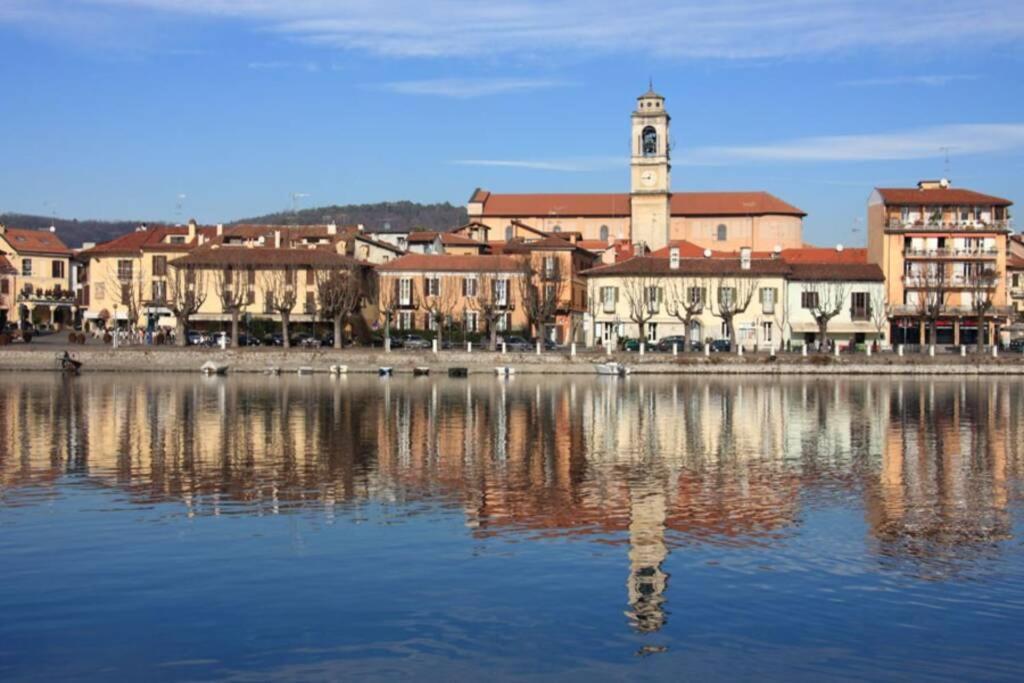 L'Attico Del Lago Sesto Calende Exterior foto